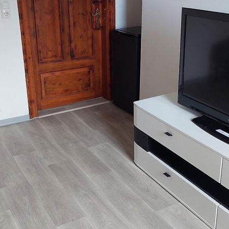 Zu Hause Auf Zeit Bei Marion Lägenhet Bobbau Exteriör bild