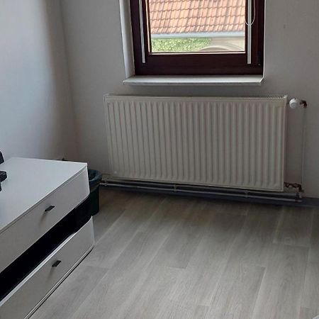 Zu Hause Auf Zeit Bei Marion Lägenhet Bobbau Exteriör bild