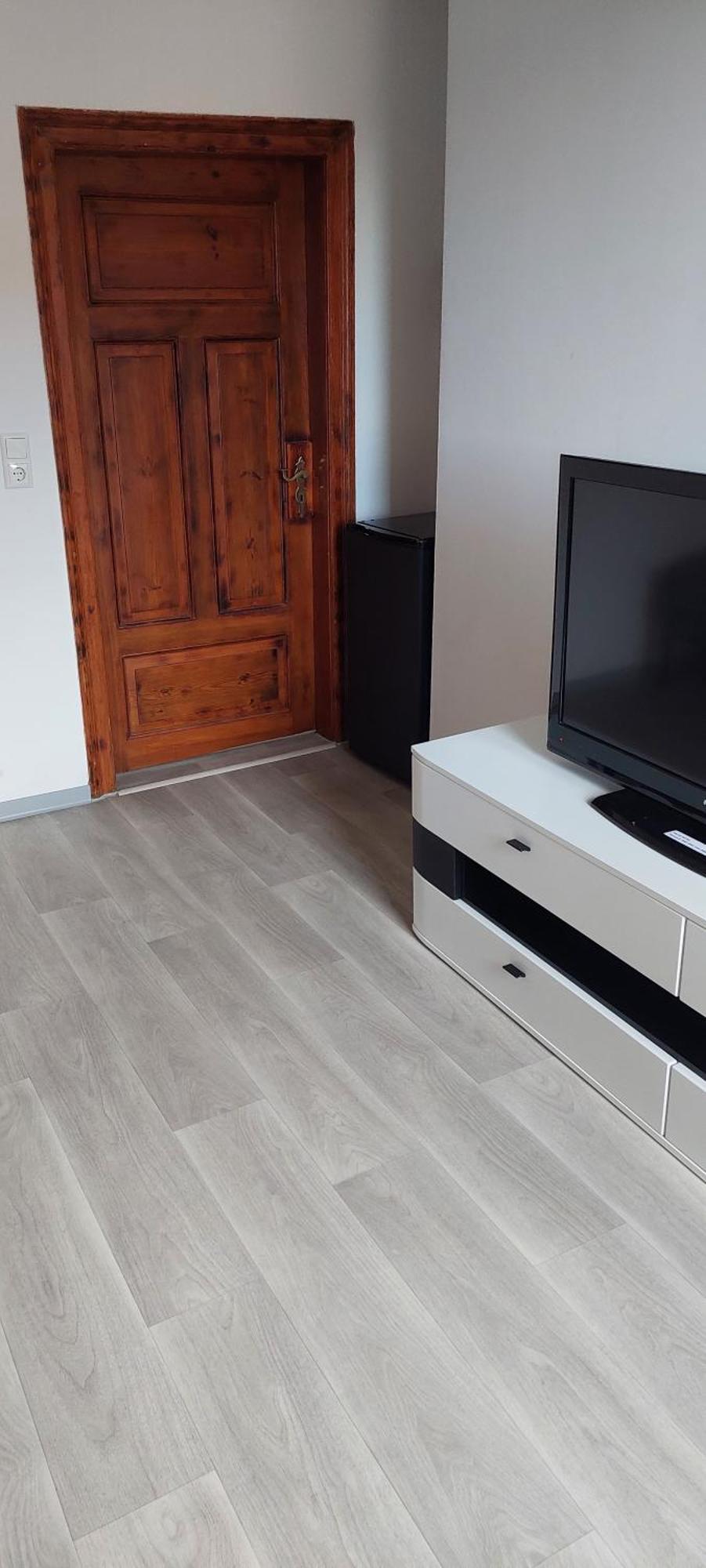Zu Hause Auf Zeit Bei Marion Lägenhet Bobbau Exteriör bild